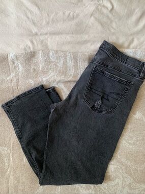 American Eagle High-Rise Straight Jeans